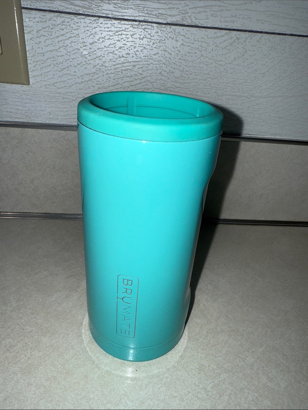Brumate slim 12 oz koozie